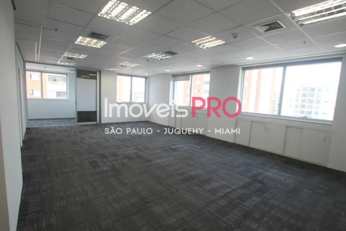 Laje comercial 459 m² em Moema - 8 Vagas de garagem