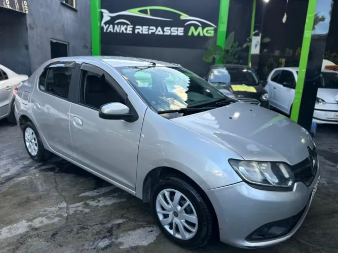 Renault Logan 2015