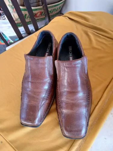 SAPATO DE COURO LEGÍTIMO FERRACINI N44