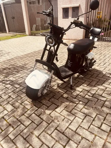 Moto elétrica 1000 wts autonomia 70km