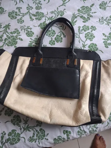 Linda bolsa arrezo de couro legítimo