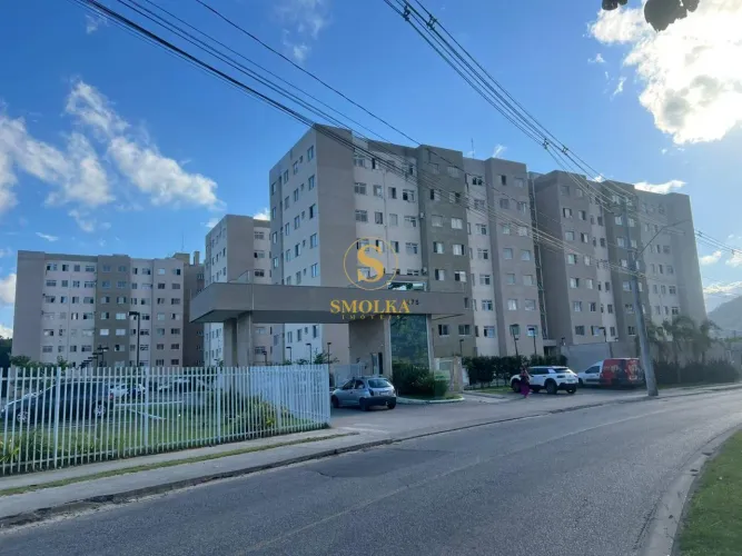 Apartamento à venda com 2 dormitórios e 1 vaga descoberta, no Bela Vista, Palhoça/SC.