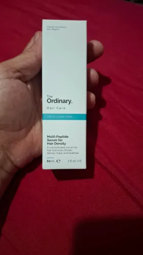 Produto capilar e embelezamento.