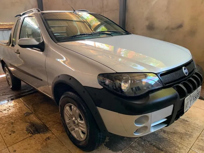 Fiat Strada Trekking 1.4 MPI Fire Flex 8V CE 2008
