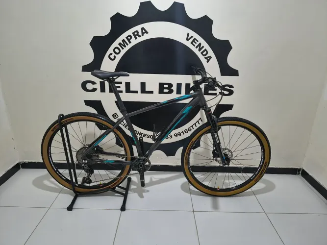 Vendo Sense impact conp aro 29 tamanho 19 top