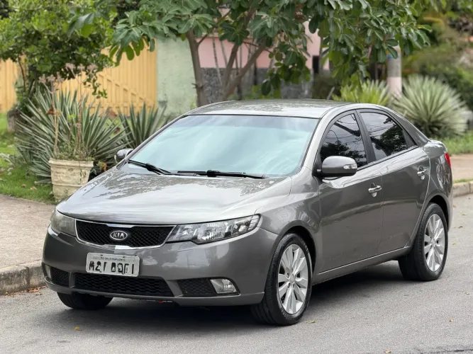 Kia Motors Cerato 1.6 16V Aut. 2010