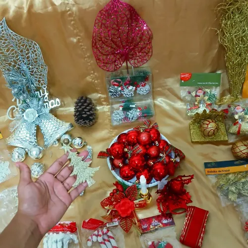 ENFEITES DE NATAL SORTIDO