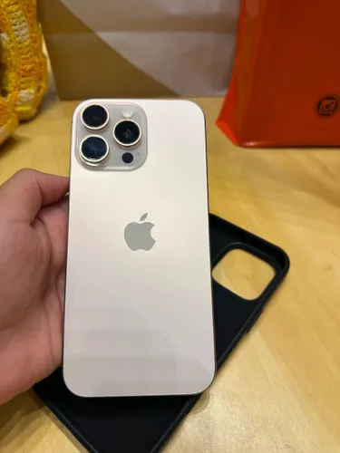 Iphone 16 pro max  
