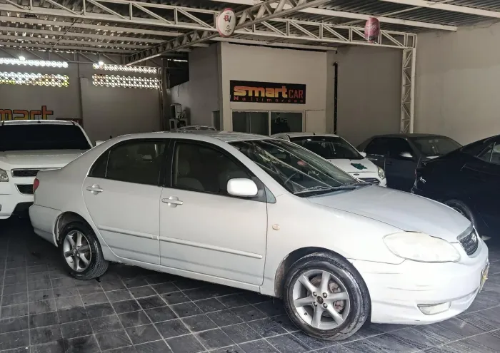 Toyota Corolla XLI 1.6 16V 110cv Mec. 2004