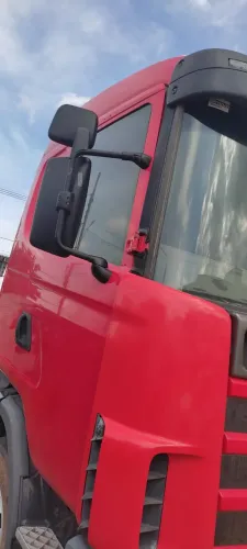 Scania 360 2001  com o motor estragado 