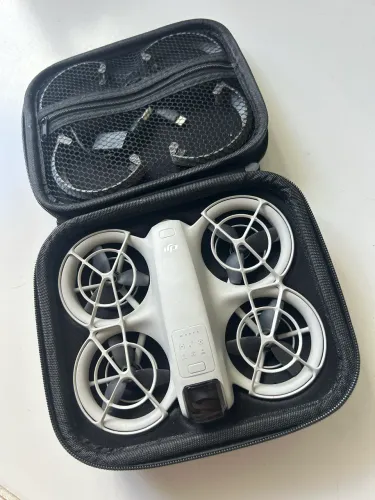 DJI Neo