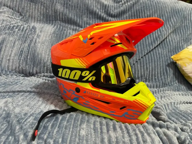 Capacete alpinestar óculos 100%