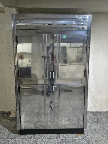 Geladeira Comercial de 4 Portas da marca Ormifrio