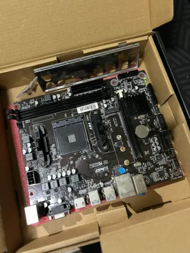 Vendo Placa mãe A520M Oem