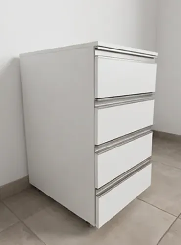 Rack com rodas e 4 gavetas