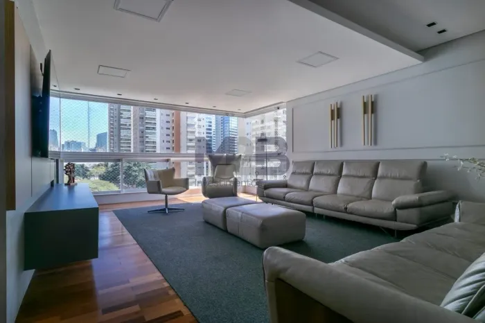 Apartamento de 234 m² , 4 suítes , 4 vagas , Alto padrão no Brooklin - Venda