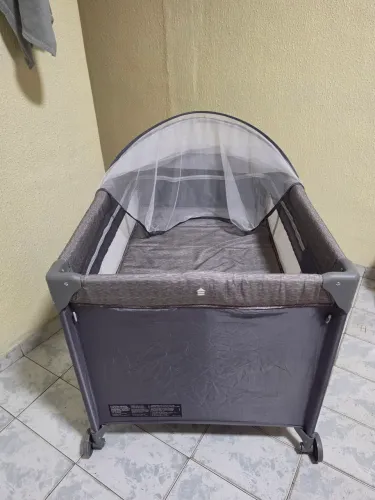 Berço cercado