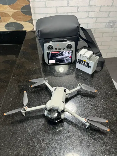 Vendo Drone DJI Mini 4 Pro DJI RC 2 (Com tela)