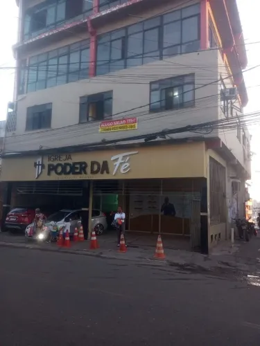 QUARTO COM 20M2 MAS O BANHEIRO 