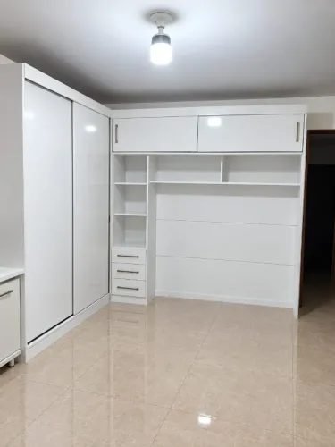 Guarda-Roupa Casal Modulado 4 Portas 7 gavetas MDF