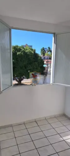 Imóvel para aluguel tem 70 metros quadrados com 2 quartos em Barro Vermelho - Natal - RN