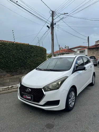 Hyundai HB20S Unique 1.0 Flex 12V Mec. 2019