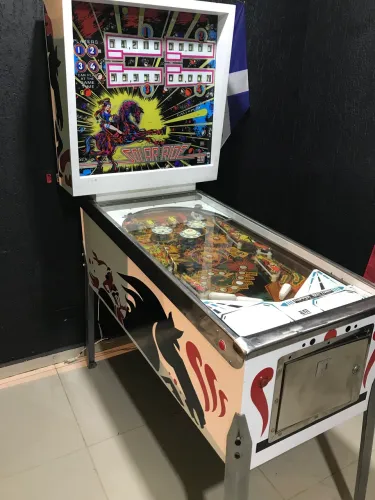 Máquina Pinball fliperama Solar Ride Eletromatic 1978 funcionando