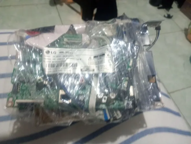 Placa mãe placa fonte fones e tcom