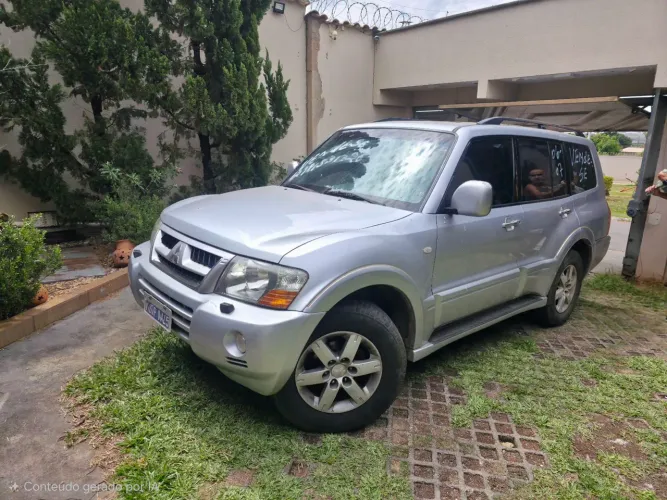 Mitsubishi Pajero HPE Full 3.2 4X4 T.i.dies. 5P AUT 2007