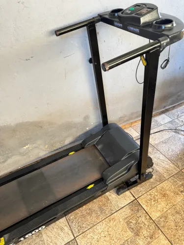 Esteira elétrica ergométrica Dream fitnes