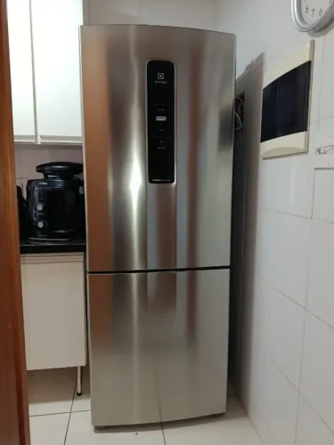 Geladeira Electrolux Inox 490 litros