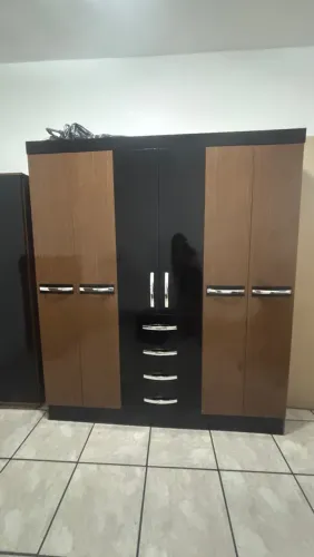 Guarda roupa casal