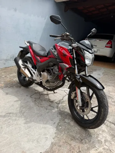 Honda CB Twister/flexone 250cc 2019 Abaixo da Fipe Impecável
