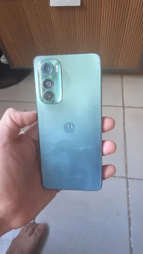 Motorola Edge 30