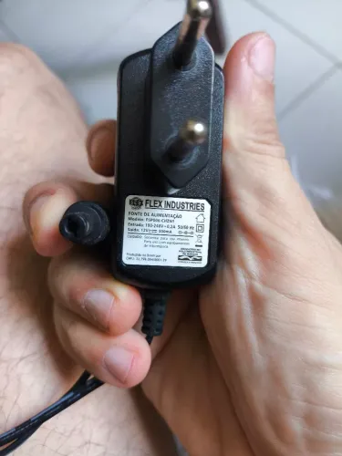 Carregador e fonte modem
