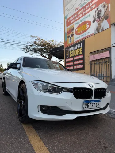 BMW 320I A Modern/sport TB 2.0/a.flex 16V 4P 2015