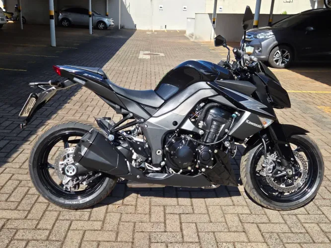 Kawasaki Z1000 2012
