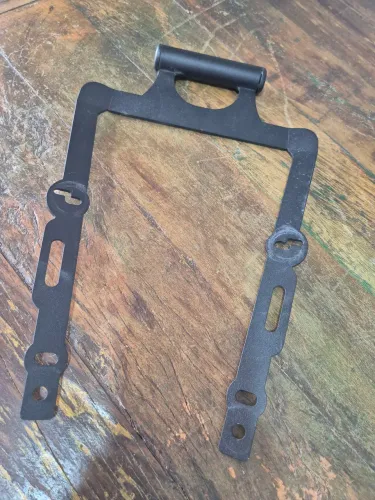 Barra para suporte carplay e celular Nmax 2016 á 2024.