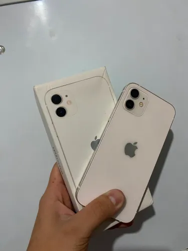 iPhone 12