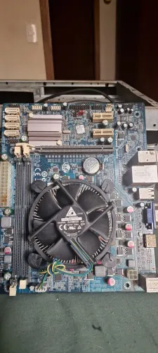 Kit placa mãe e processador