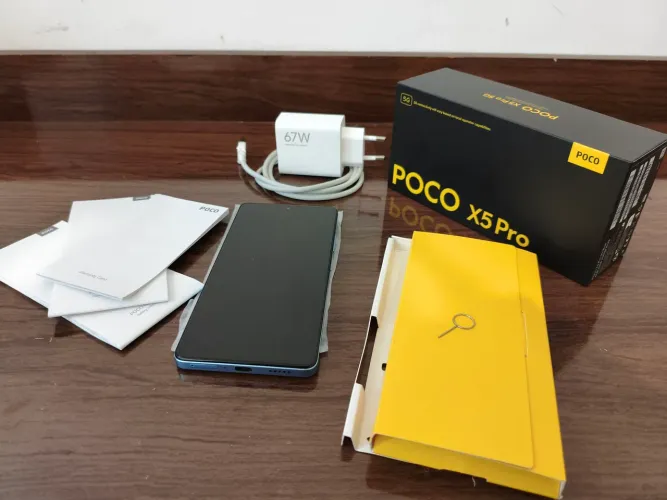 Xiaomi POCO X5 PRO - 5G - 8GB/ 256GB - Azul<br><br>R$1.100 SÃO PAULO, SP