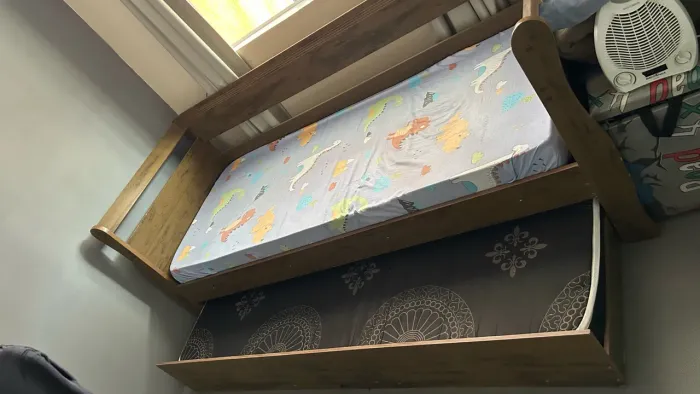Sofá cama com auxiliar