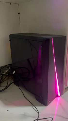 PC Gamer Ryzen 5 3400g 16GB RAM RX 560 4GB SSD 480GB