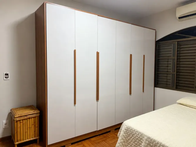 Guarda Roupa casal 