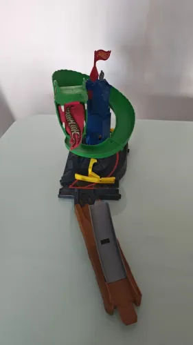 Hot Wheels City Ataque de Cobra