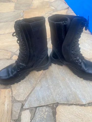 Bota tipo Coturno feminino 41( motociclista)