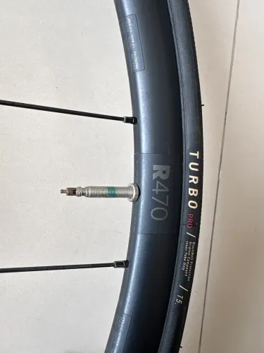 Rodas Speed DT Swiss R470 Disco Tubeless - Novas.