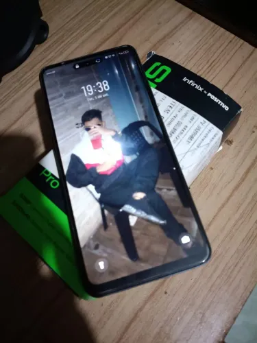 Vendo smartphone infinix 8 pro 