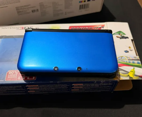 Vendo NINTENDO 3DS XL 64GB DESBLOQUEADO - Impecável com caixa