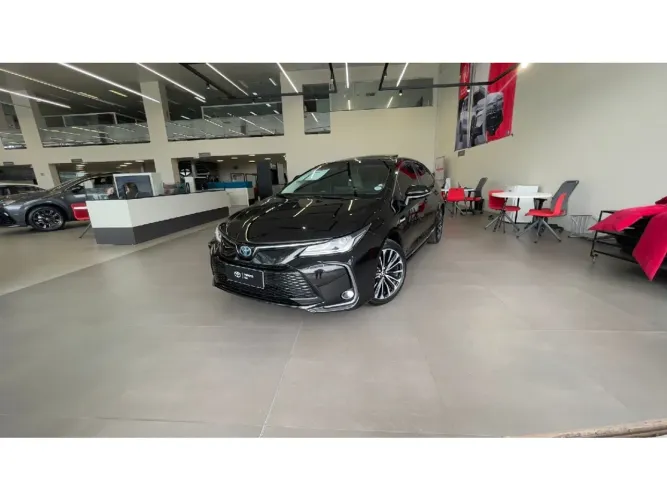 Toyota Corolla Altis Prem. Hybrid 1.8 Flex AUT 2024